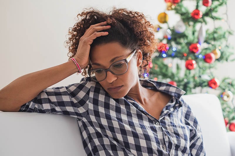 10 Tips to Avoid Depression Triggers During the Holidays
